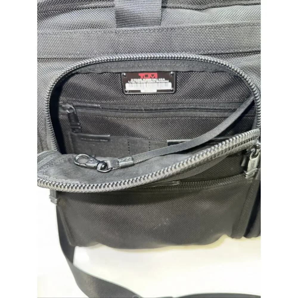TUMI Alpha T-Pass 26514DH 16